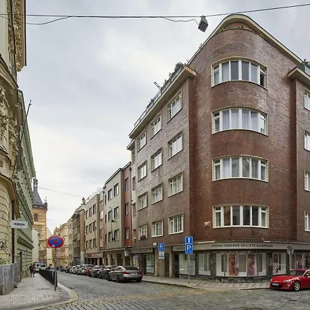 Days - Modern W Retro Elements - New Town * Prague